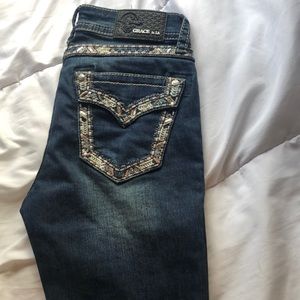 boot cut pants